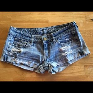 American Eagle low-rise denim cut off shorts